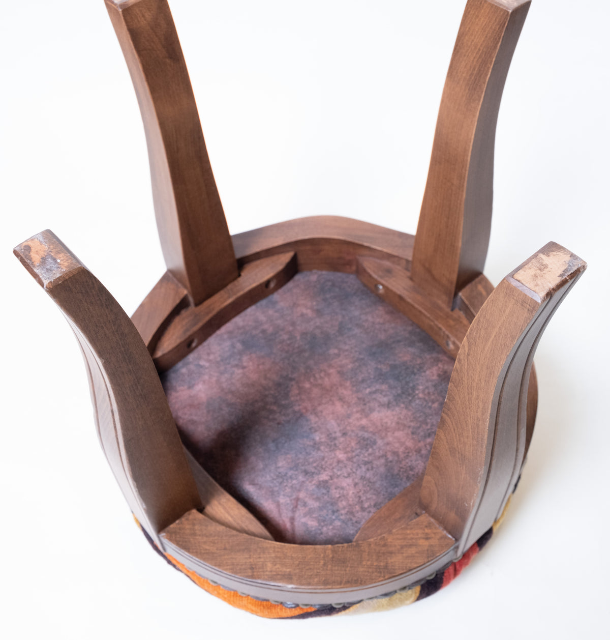Kilim Ottoman Chair – P50002