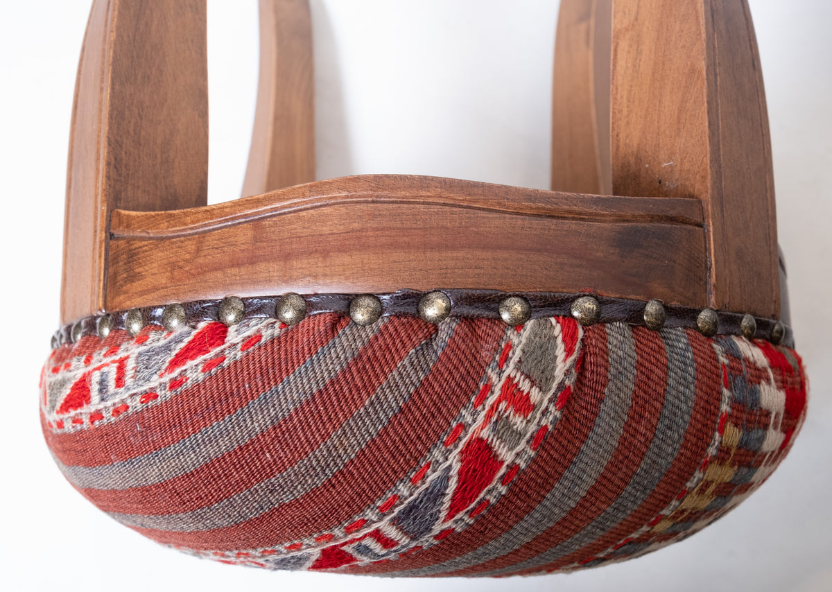Kilim Ottoman Chair – P50049