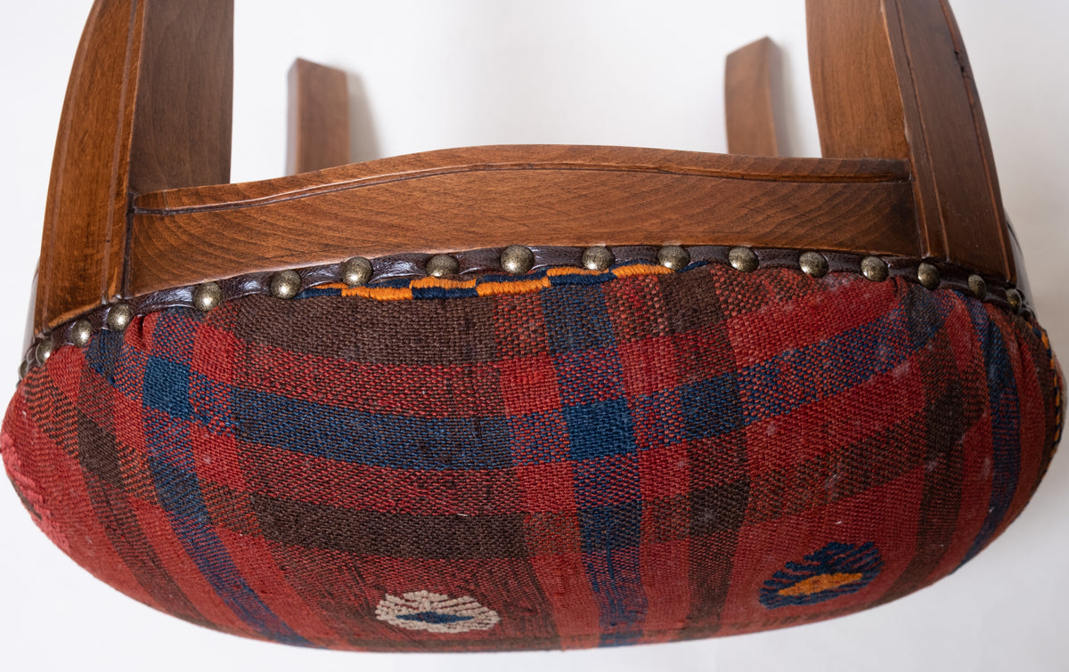 Kilim Ottoman Chair – P50094