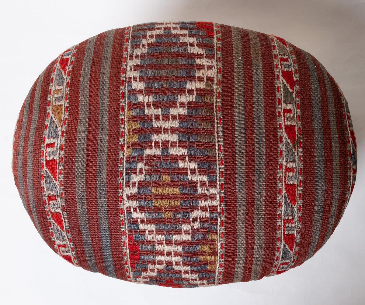 Kilim Ottoman Chair – P50095
