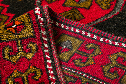 Kurdish Old Rug – C26004