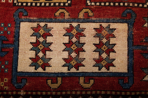 Kazak Rug – C27057