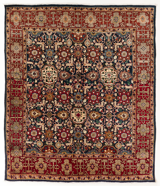 Hereke Rug – C28007