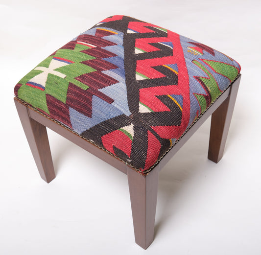 Kilim Ottoman Chair – P40002