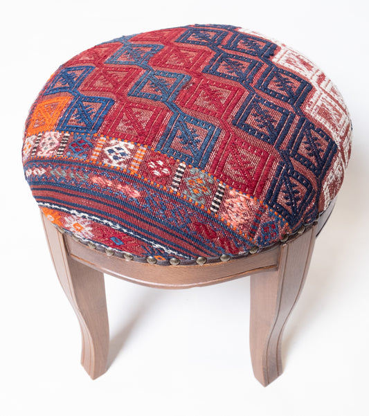 Kilim Ottoman Chair – P50004