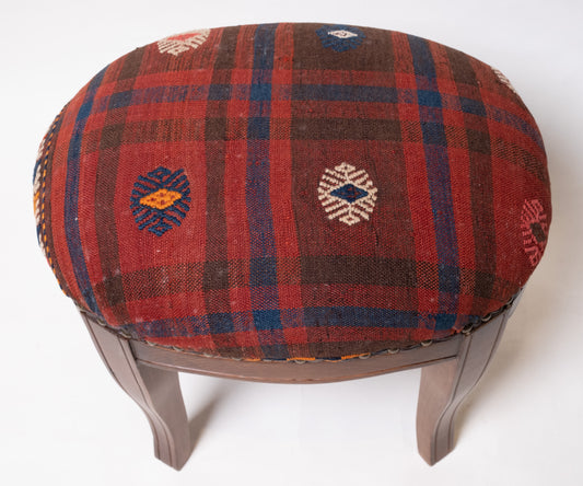 Kilim Ottoman Chair – P50094