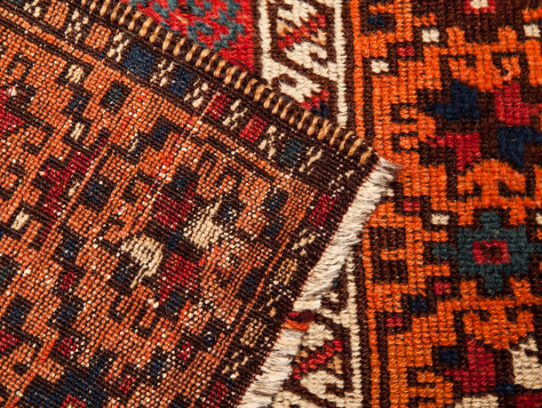 Antique Herki Carpet – C23070