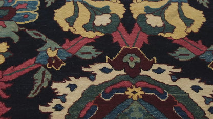 Kerman Vase-Technique Carpet